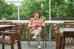 母親臨終前一席話，我才學會好好吃飯愛自己！85歲金馬影后陳淑芳的告白