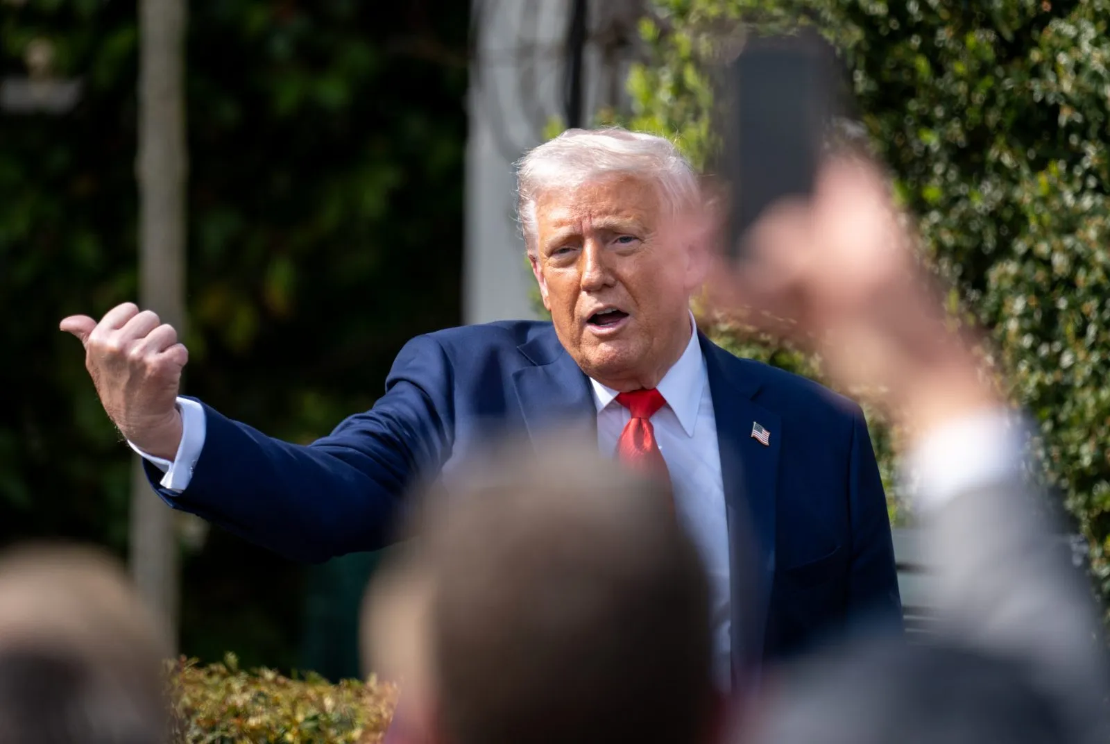 Trump Says “Very Positive” Call With Xi