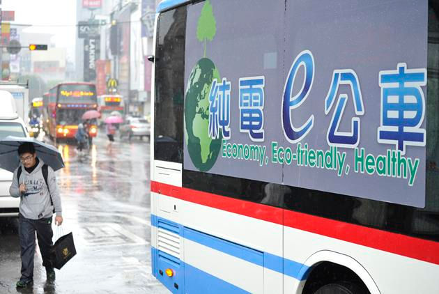 五都有200輛電動公車，台北市為何一輛都沒有？