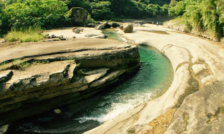 精選4條雲林縣必訪步道,走入雕塑般的峽谷,穿梭竹林與茶園間的靜謐
