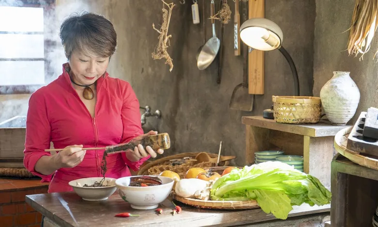 一鍋肉從初一吃到十五,客家年菜傳承惜食精神,美味復刻封肉、客家肉丸子