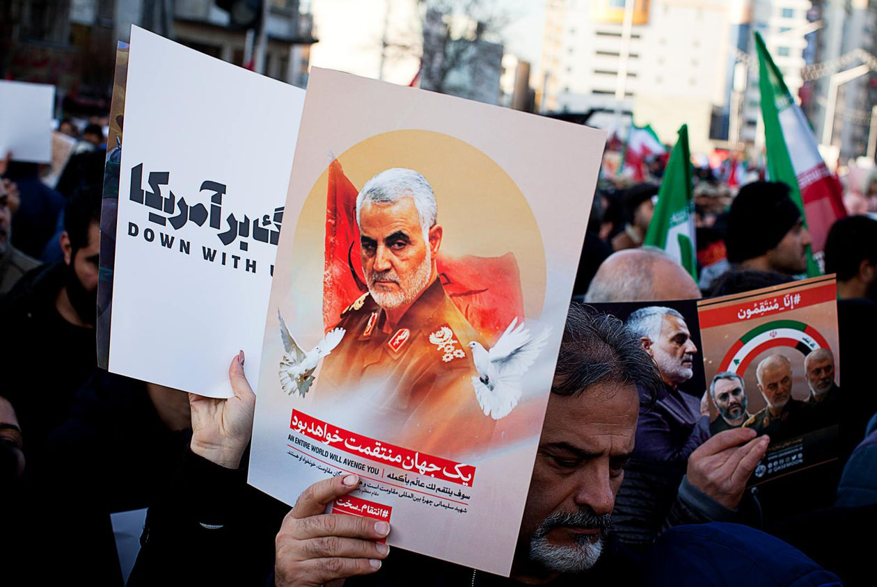 中東大亂鬥　伊斯蘭國為何選在此時炸伊朗英雄公墓？