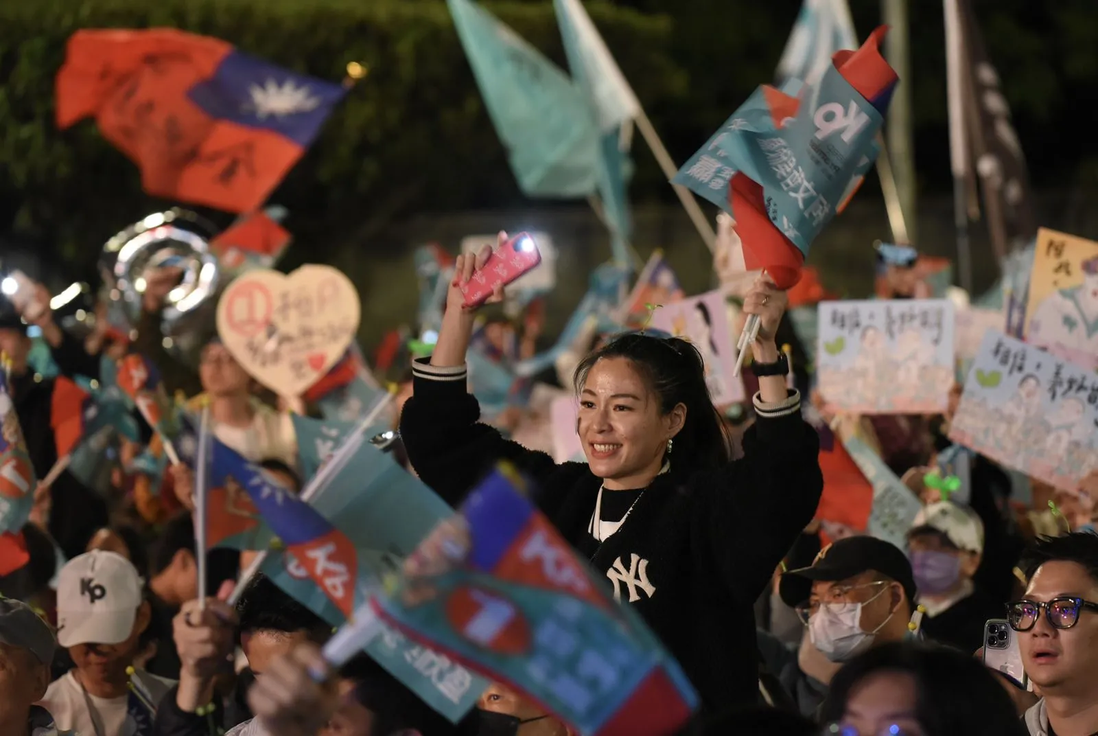 Nojima Tsuyoshi on Taiwan’s election: young generation breaks the blue-green divide